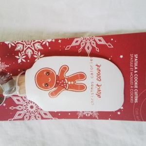 Gingerbread Boy Silicone Spatula + 2 Cookie Cutters